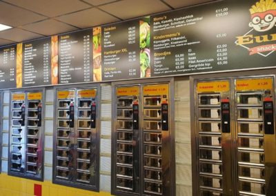 Vernieuwde lichtbak voor Eurosnacks